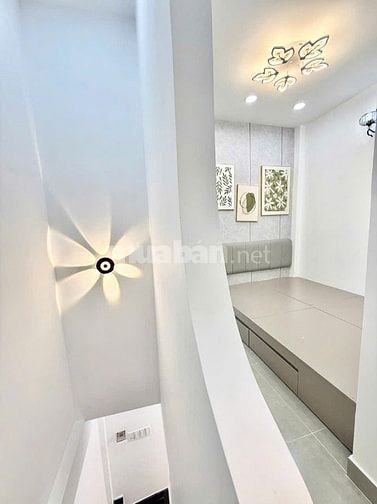 Bán nhà mới sổ hồng riêng Nguyễn Thượng Hiền P5 Bình Thạnh
