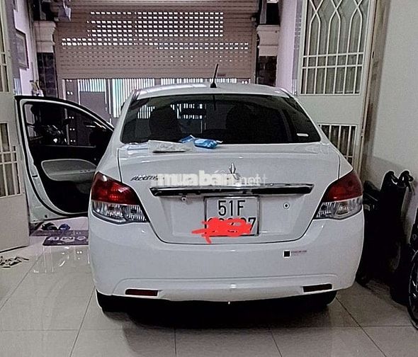 Mitsubishi Attrage 2016 1.2 CVT - 87000 km