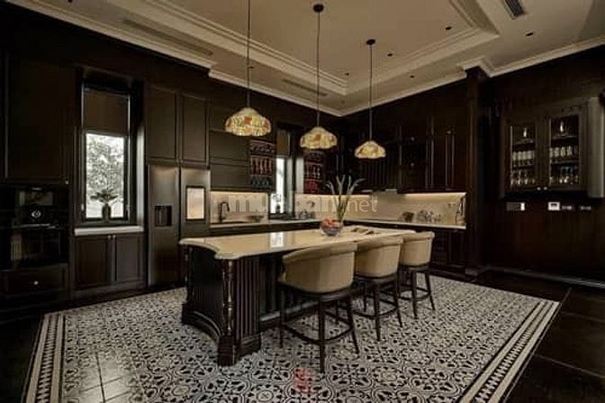 BIỆT PHỦ ĐỘC BẢN TRÁI TIM BA ĐÌNH  252m2-MP Cao Bá Quát 