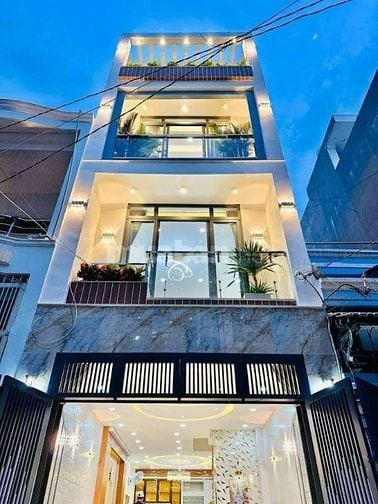 Chủ cần tiền xoay vốn bán căn nhà Thích Quảng Đức  Phường 5 Phú Nhuận 