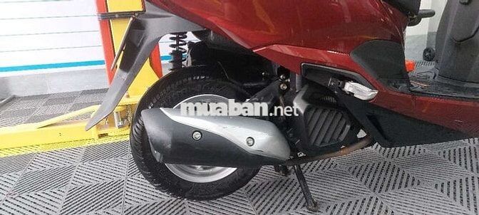 CẦN BÁN XE LEAD MÀU ĐỎ MỚI 95%