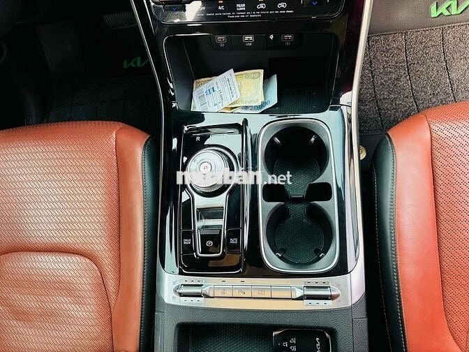 Kia Carnival 2022 Signature, chuẩn 5v, 1 chủ