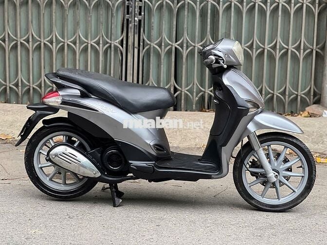 Piaggio xe đẹp máy chất rất mới