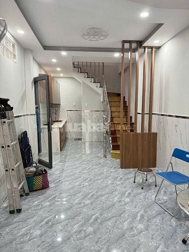 Bán nhà góc 2 MT, 218 Tôn Thất Hiệp, P.8, Q.11, vị trí Vip