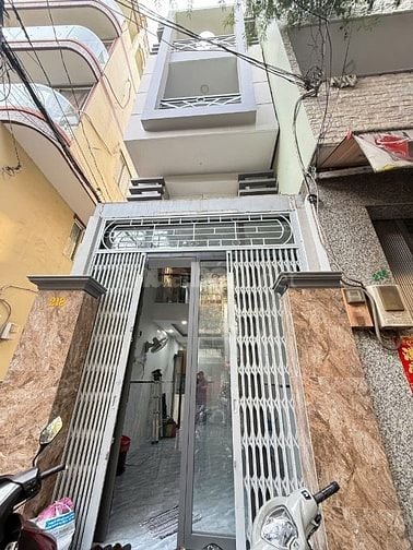 Bán nhà góc 2 MT, 218 Tôn Thất Hiệp, P.8, Q.11, vị trí Vip