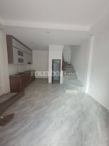 CHỦ ĐẦU TƯ MỞ BÁN – NHÀ LIỀN KỀ ĐẸP TẠI PHỤNG CHÂU – CHƯƠNG MỸ 