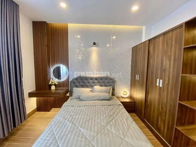 Đi nước ngoài định cư bán gấp nhà ở mặt tiền đường Nguyễn Bá Luật, phư