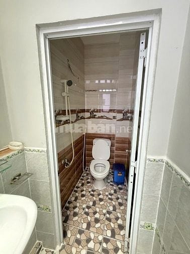 Bán nhà góc 2 MT, 218 Tôn Thất Hiệp, P.8, Q.11, vị trí Vip