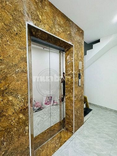 HÀNG HIẾM, NGÕ Ô TÔ, VIEW HỒ, THANG MÁY. ĐỊNH CÔNG, HẠ30M2,  6,95 TỶ.