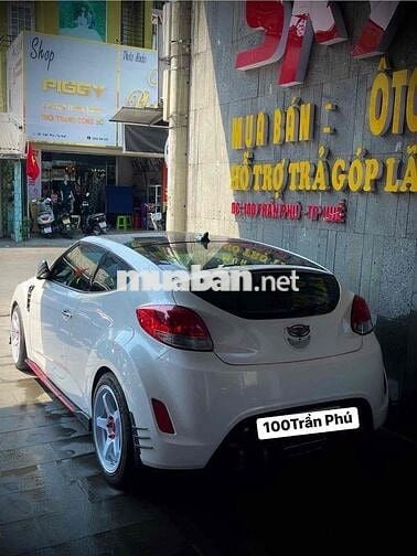 Hyundai Veloster 2011 1.6 GDI AT - 904000 km