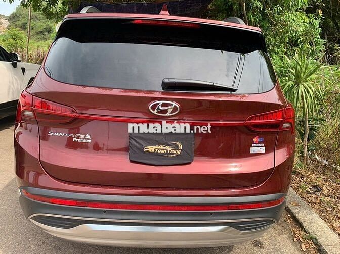 Hyundai Santa Fe 2021 2.4L Premium - 33000 km