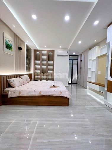 Bán nhà hẻm rộng đường Kỳ Hoà, Quận 5. Gần bệnh viện Y Dược, DT 70,5m2