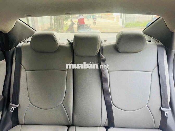 Hyundai Accent 2011, Nhập khẩu- Số sàn