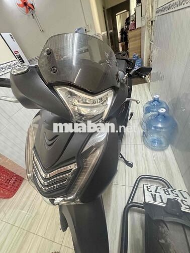 xe gđ cần bán sh 150 abs đen nhám ghế chỉ đỏ