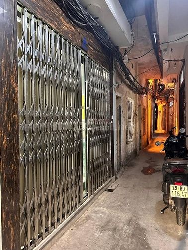 Bán nhà trong ngõ phường Thổ Quan quận Đống Đa. Ngõ đẹp nông gần phố