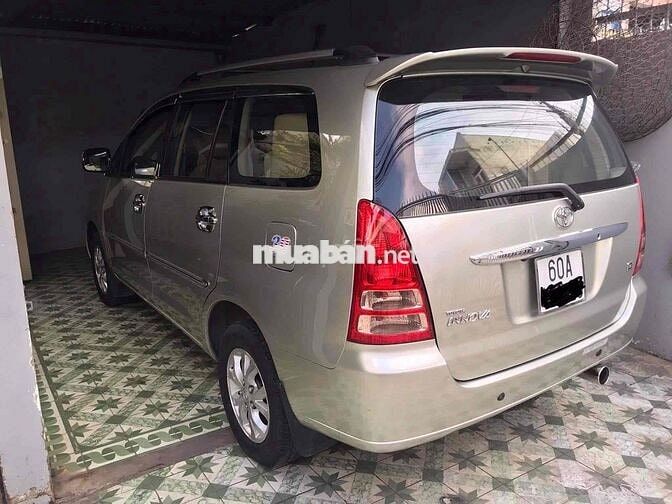 Toyota Innova 2006 G
