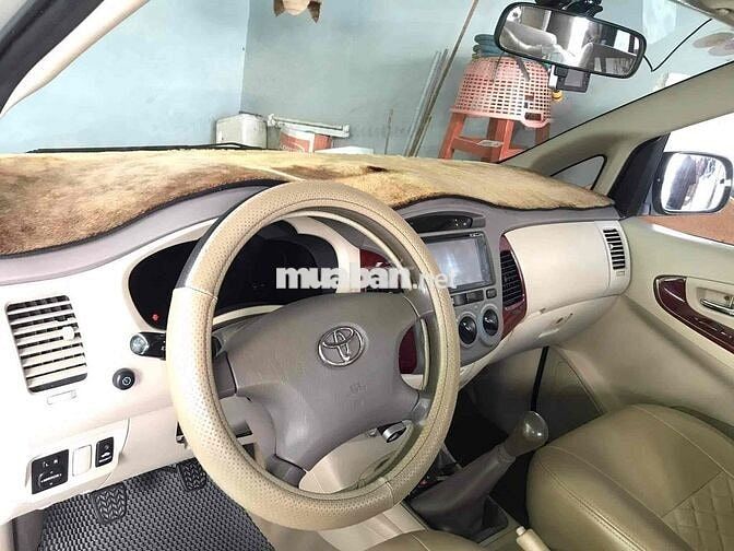 Toyota Innova 2006 G