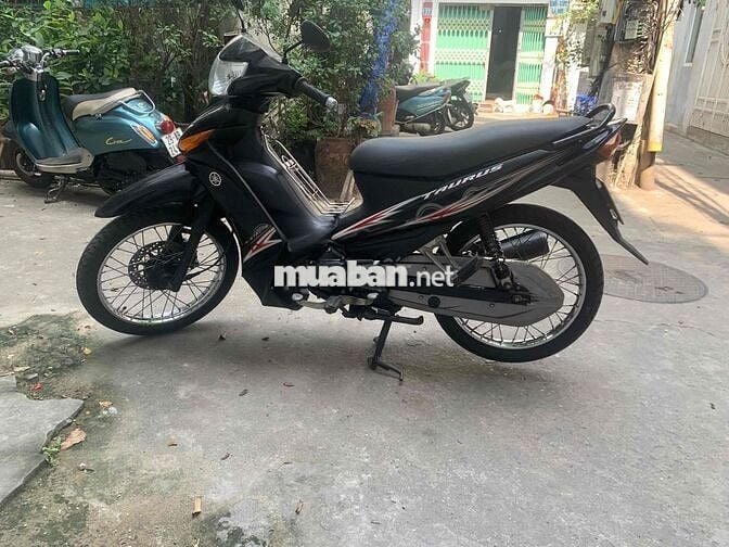 Xe Yamaha Taurus 110cc màu đen