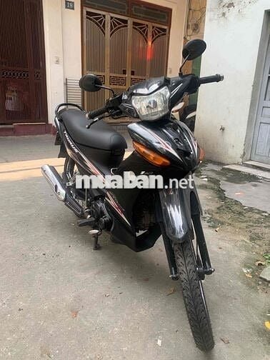 Xe Yamaha Taurus 110cc màu đen