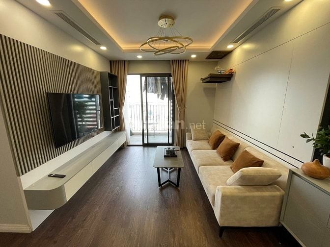 Chính chủ cần bán gấp căn hộ 2 ngủ 2 vệ sinh chung cư 304 Hồ Tùng Mậu 