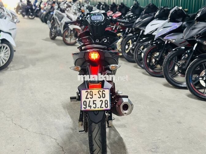 XE MÁYTHANH TÙNG_EXCITER 155 XÁM VÀNH ĐỎ BIỂN 29