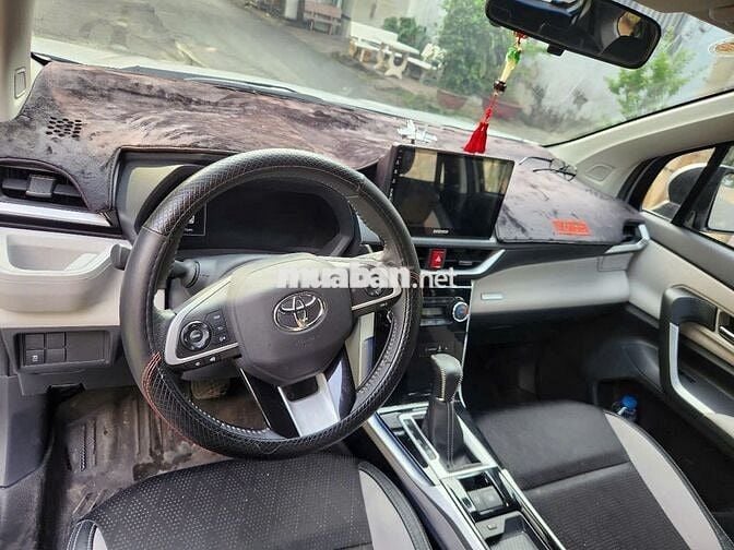 Toyota Veloz Cross 2022 CVT - 16160 km