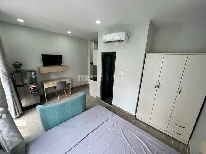 🚗quận 10 đường 12m (4x18) 7 lầu vị trị đẹp  