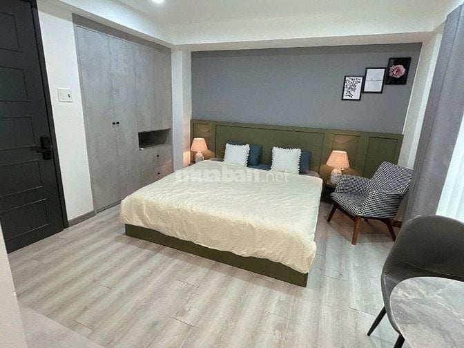 🚗quận 10 đường 12m (4x18) 7 lầu vị trị đẹp  