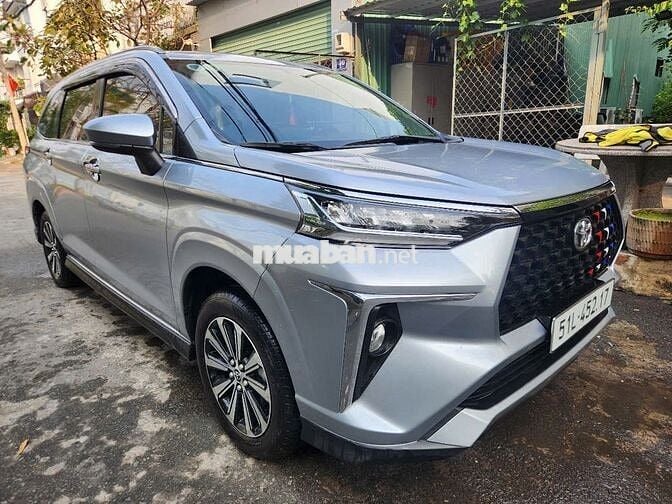 Toyota Veloz Cross 2022 CVT - 16160 km