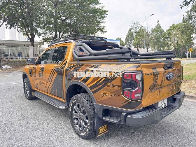 Ranger Wildtrak 2.0 4x4 AT - đăng ký 2023 - 4vạn