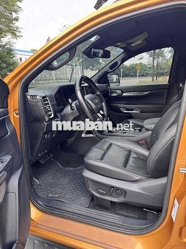Ranger Wildtrak 2.0 4x4 AT - đăng ký 2023 - 4vạn