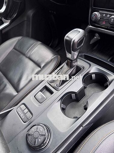 Ranger Wildtrak 2.0 4x4 AT - đăng ký 2023 - 4vạn