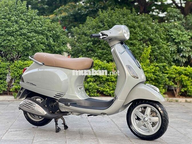 Vespa Lx 125 3vie 2014 màu hót xe như mới