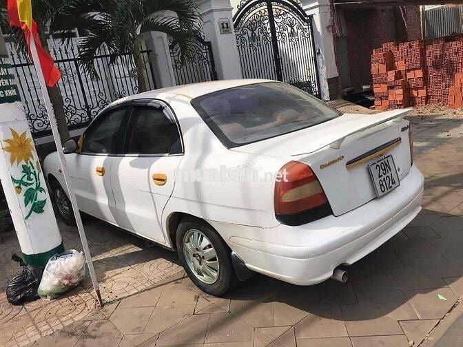 Daewoo Nubira 2002 1.6 MT