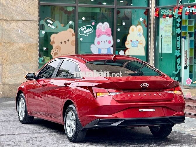 Hyundai Elantra 2022 1.6 AT - 30000 km