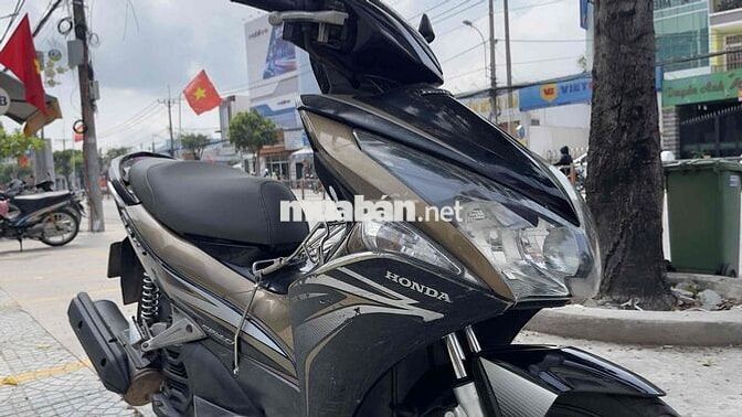 Cần bán xe Air blade 2012 chính chủ biển sài gòn