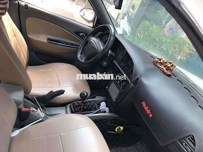 Daewoo Nubira 2002 1.6 MT