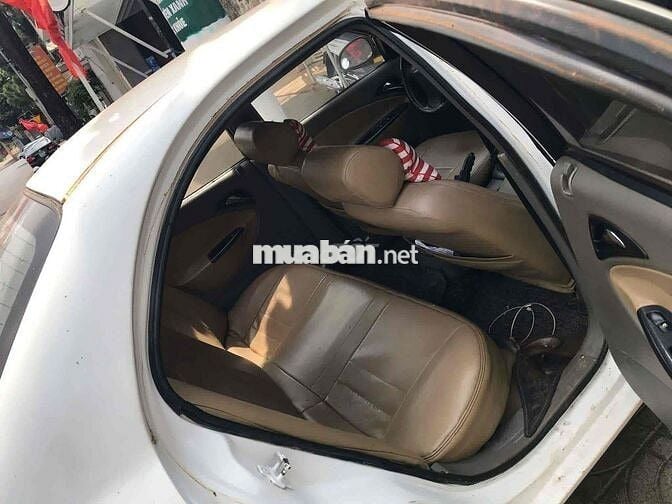 Daewoo Nubira 2002 1.6 MT