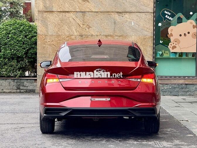 Hyundai Elantra 2022 1.6 AT - 30000 km