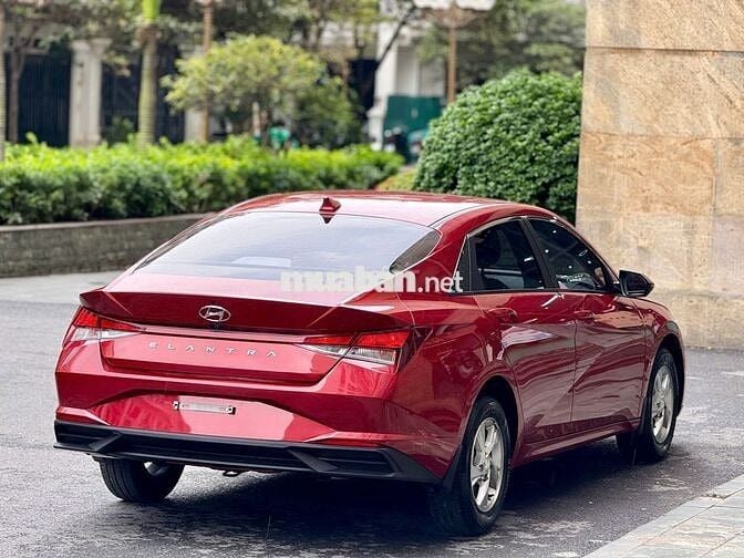 Hyundai Elantra 2022 1.6 AT - 30000 km