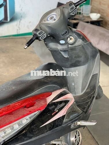 atila đĩa bay còn đủ cặp chìa khoá máy êm