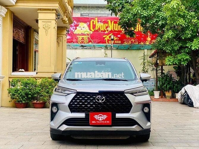 Toyota Veloz Cross 2022 CVT Top giá Rẻ - 60000 km