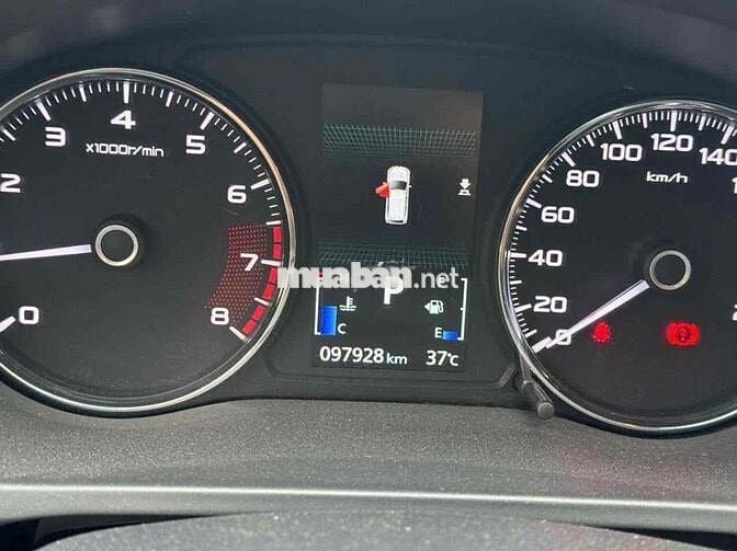 PAJERO SPORT 3.0 MÁY XĂNG ,BH 1 NĂM VAY 65%