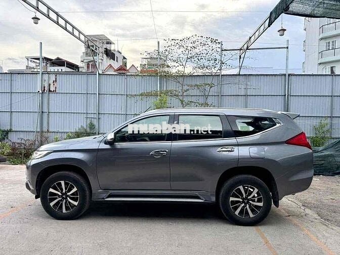 PAJERO SPORT 3.0 MÁY XĂNG ,BH 1 NĂM VAY 65%