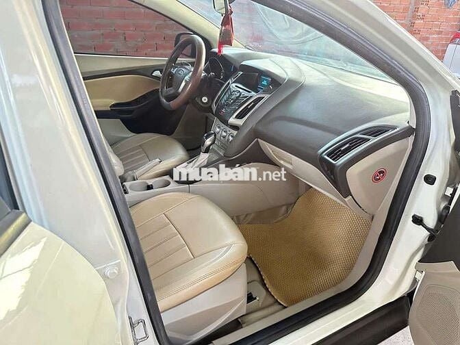 Ford Focus 2015 Trend 1.6 AT Sedan - 110 km