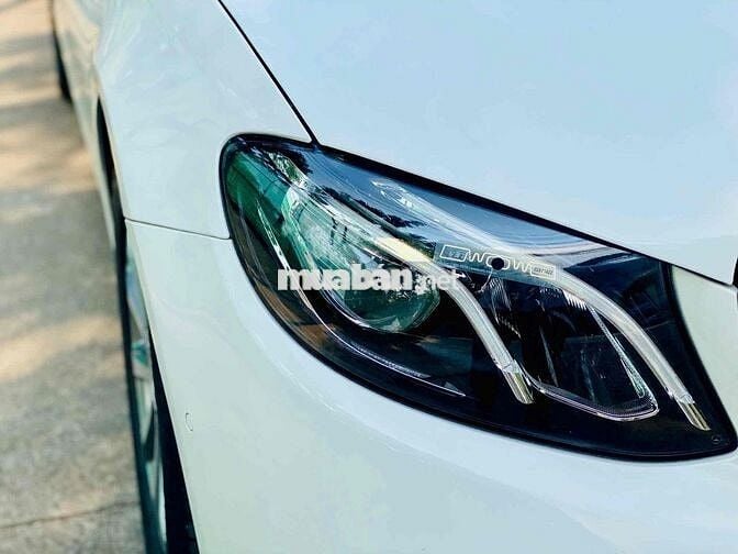 Mercedes Benz E Class 2018 E200 - 77000 km