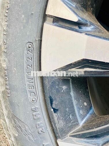 Toyota Veloz Cross 2022 CVT Top giá Rẻ - 60000 km