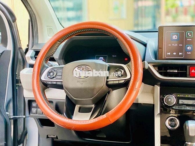 Toyota Veloz Cross 2022 CVT Top giá Rẻ - 60000 km
