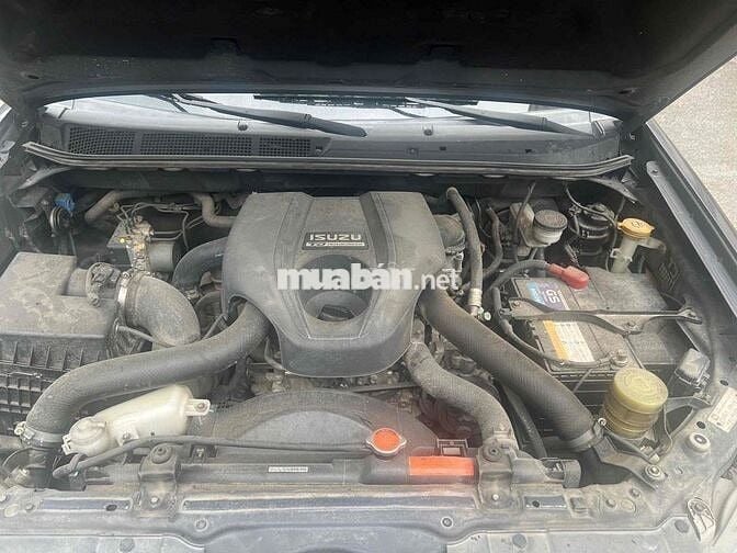 Isuzu Mu X 2017 3.0 AT - 160000 km