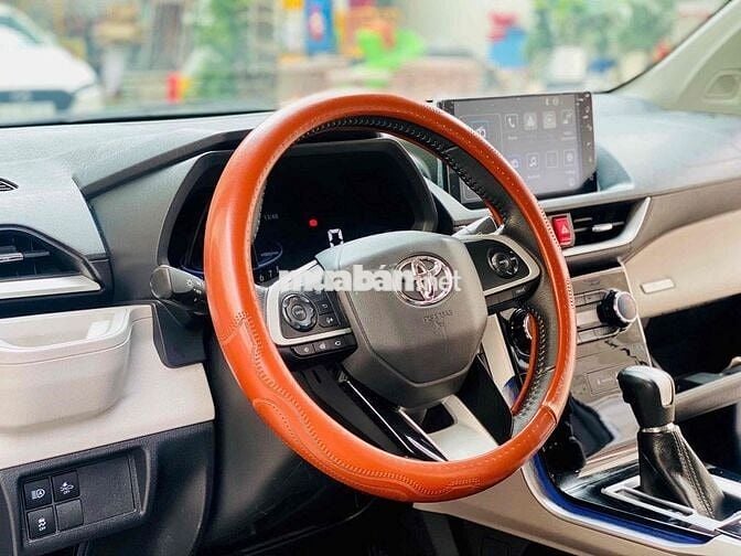Toyota Veloz Cross 2022 CVT Top giá Rẻ - 60000 km